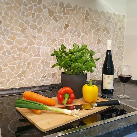 Lavendelgruen Altenbamberg