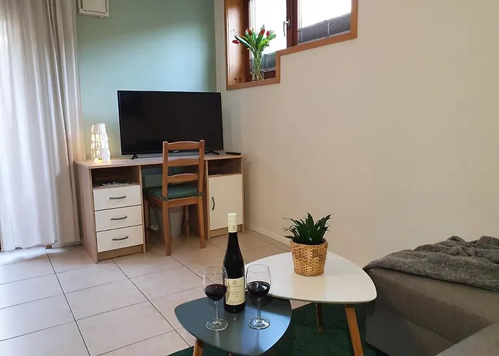 Lavendelgruen * Altenbamberg